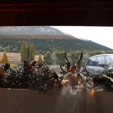 Livadi Luxurious Chalet For 8 * Arachova